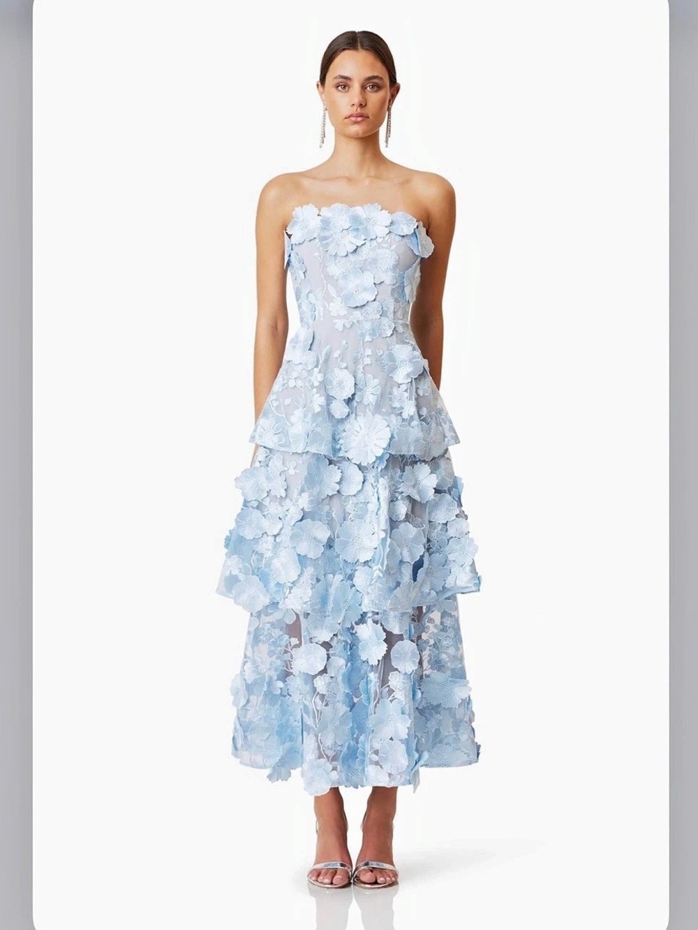 Elliatt Selene Strapless 3D Floral Lace Tiered Midi Dress Blue